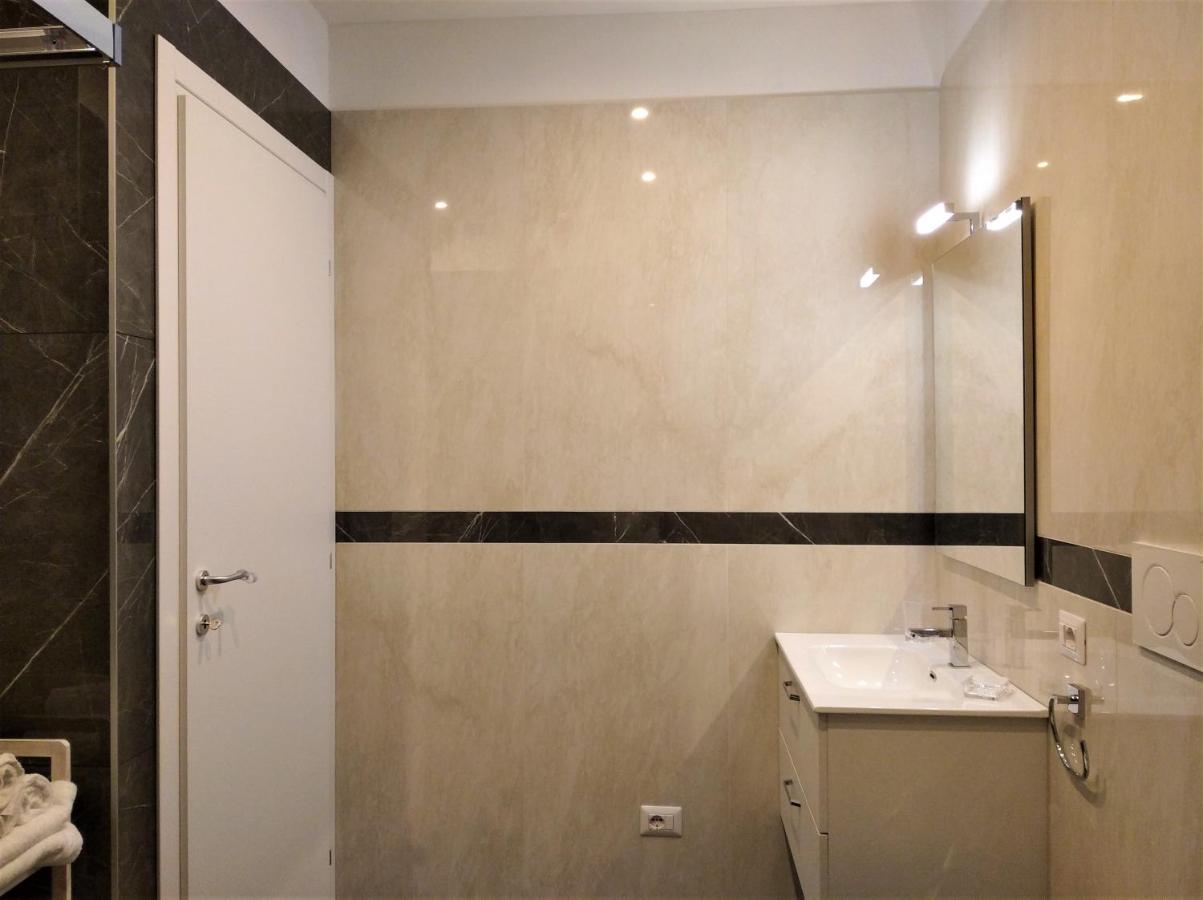 Astrid House Apartment Stresa Exterior foto
